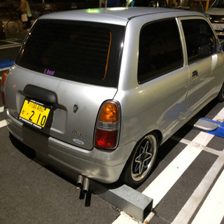 車検たっぷり！！ダイハツ　ミラバン　l700V 3ドアMTの画像
