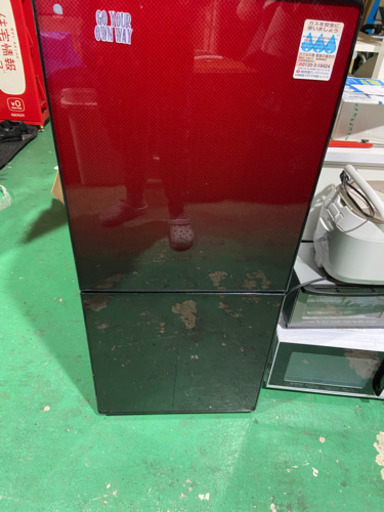 2018年製ワインレッドの冷蔵庫☆110L☆
