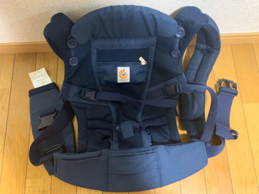 美品　エルゴ　　アダプト　ウエストベルト・収納・よだれカバー付き　クールエア　ブルー【取りに来てくれる方】