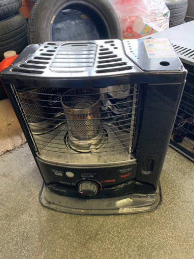 石油ストーブ　小さめ　2ヵ月使用