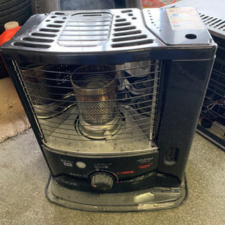 石油ストーブ　小さめ　2ヵ月使用