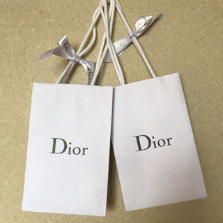 ディオールショップ袋の画像