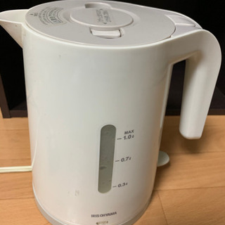 電気ケトルの画像