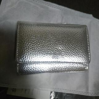 【引き取りのみ】ナチュラルビューティーベーシック 三折り財布