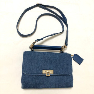クロッシー ショルダーバッグ