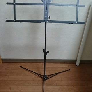折り畳み譜面台　ブラック