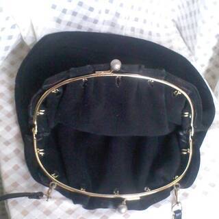 本革スウェード がま口 肩掛け バッグ 黒 キズあり ブラック 使用感