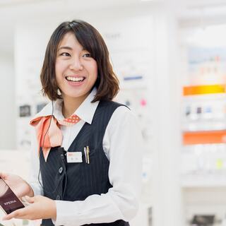 【給与モデル32.5万円】未経験歓迎★週休二日★安定の定期昇給★大手通信キャリアで受付・ご案内スタッフ【学歴不問・未経験歓迎】の画像