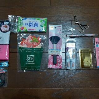 メイク　ヘアケア　ネイル　衛生用品　セットまとめ