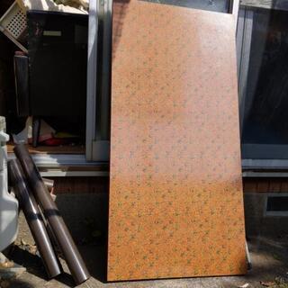 ローテーブルの長さ　120×60cm程です。