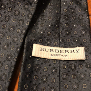 ネクタイ Burberry バーバリーの画像