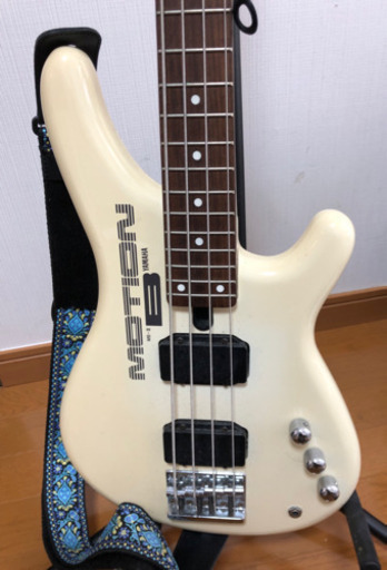 【ありがとうございました！】名機　エレキベース  YAMAHA MOTION III