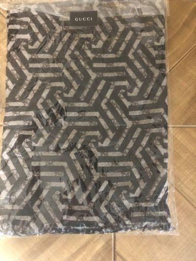 GUCCI カレード　ストール