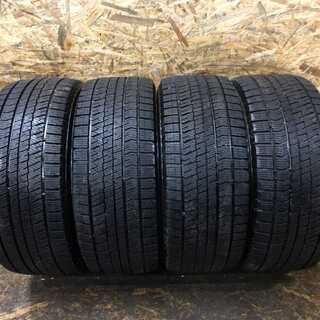 BS BLIZZAK VRX2 225/55R16 16インチ スタッドレス 4本 2018年製 バリ溝 ベンツ Cクラスワゴン Eクラス等 (TC177) クレジットカード QR決済可能