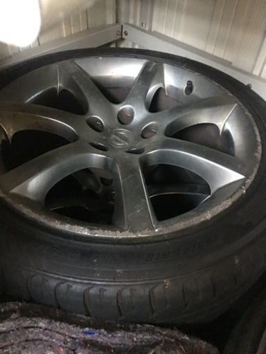?V35スカイライン 純正18インチアルミタイヤセット