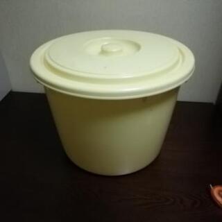 漬物樽あげます。