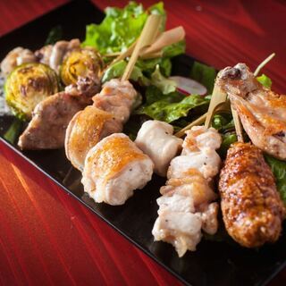 絶品銘柄鶏「高坂鶏」炭火焼で【びすとろ炭火焼 一星】