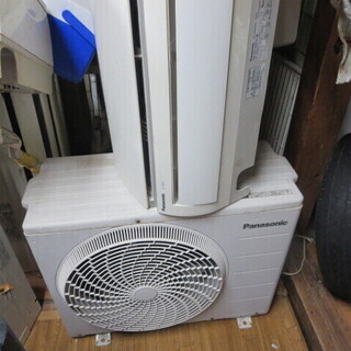 Panasonicクーラー2.8K　12畳用CS-J281C-W　2011年製城間倉庫で保管