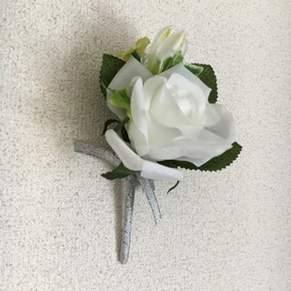 ウエディング　造花ブーケ　ブートニアの画像