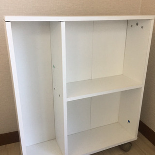 キャスター棚の画像