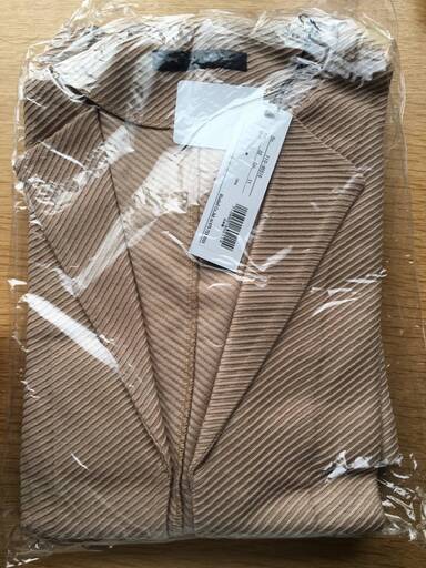 新品　CYNICAL 綿１００% 日本製　ベージュ　ジレ　ロング　ベスト