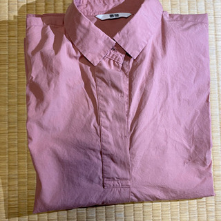 UNIQLOワイドシャツ