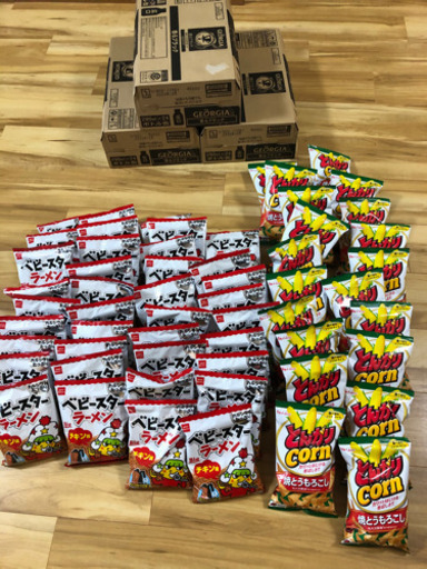 ベビースター40袋　とんがりコーン20袋　ジョージア72本