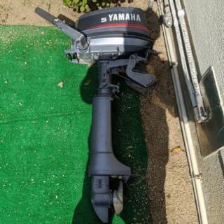 ヤマハ　フィッシングボートモーターボートエンジン
