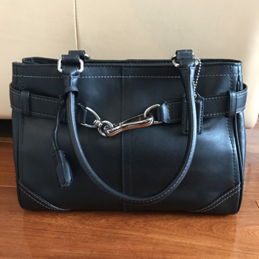 コーチ　ハンドバッグ