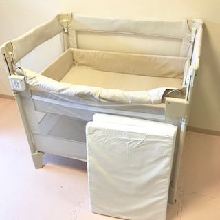 お値下げ！美品 Aprica アップリカ ベビーベッド ココネル（マットレス付）の画像