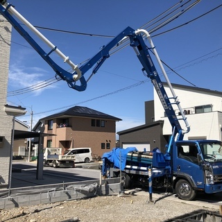 未経験者歓迎　コンクリートポンプ車　建設　土木　圧送工