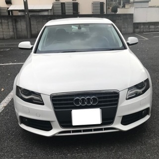 AUDI A4 TFSI 人気のターボ・白　車検残1年以上の画像