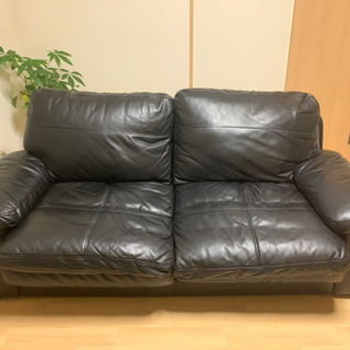 [美品] ニトリ  レザーソファー　３人用本革ソファーの画像