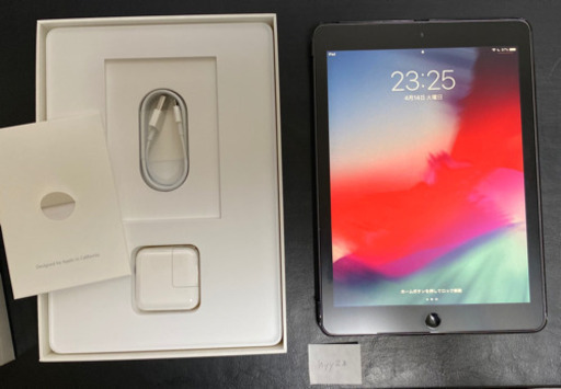 Apple iPad Air (第一世代) Wi-Fiモデル スペースグレイ 32GB【極美品】