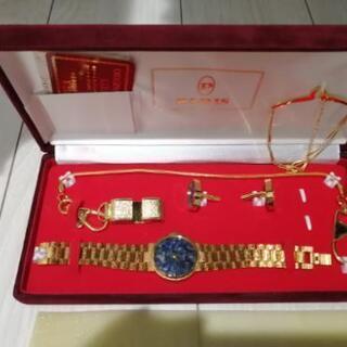 Parisアクセサリー一式の画像