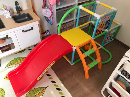 (取引中)[中古]アンパンマン うちの子天才 カンタン折りたたみジャングルパーク