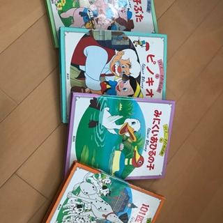 ディズニー　分厚い絵本　値下げ！1600円→1200円→1000円