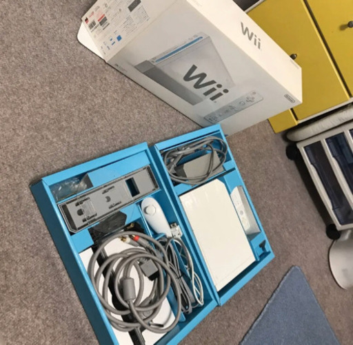 【お取引決まりました】Wii 本体のみ　中古品