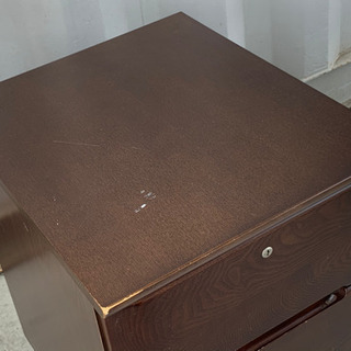 無料で！サイド チェスト◇収納◇木製◇キャスター付◇差し上げます。の画像