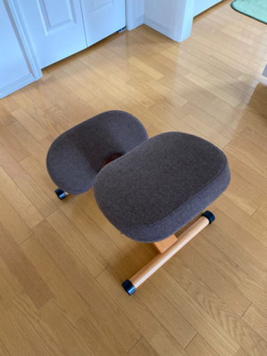 プロポーションチェア 姿勢が良くなる椅子 ブラウン 茶色 中古