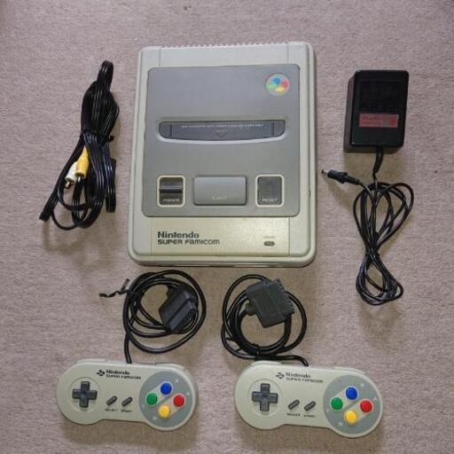 スーパーファミコンとカセットセット。