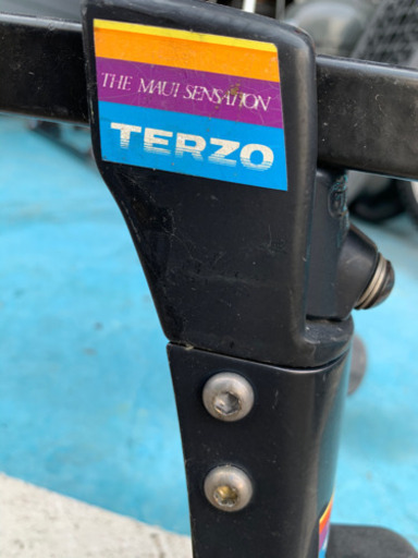 モビリオ　ルーフキャリア　鍵付き　TERZO