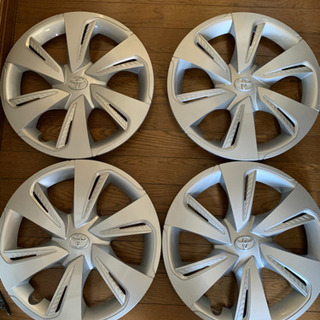 トヨタ 15インチ　ホイールキャップ　シエンタ　アクア　ヴィッツ...