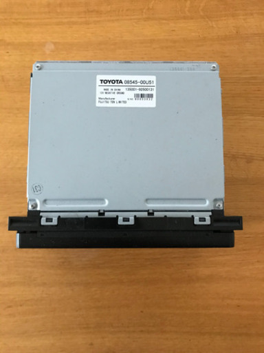 トヨタ純正 ＳＤメモリーナビ　ＮＳＣＴ－Ｗ６１ 本体のみ 取説付(決定)