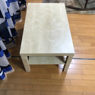 シンプルなテレビ台ですの画像