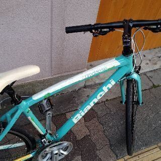 Bianchi camaleonte sport due 700cクロスバイク アルミ/24speed