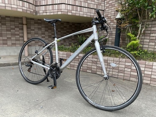 売り切れました！ＭＥＲＩＤＡ　クロスバイク　TFS50　ギア３×８　シルバー