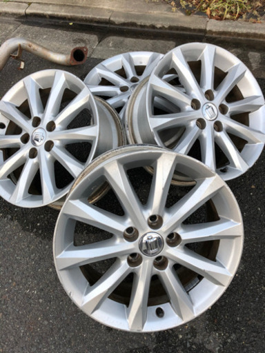 クラウン純正ホイール