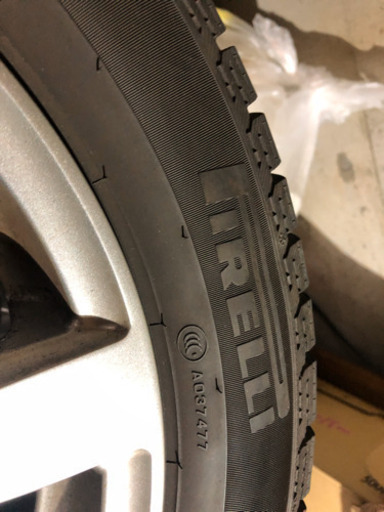 ボルボ　C30 スタッドレス　AW付　バリ山　4本セット