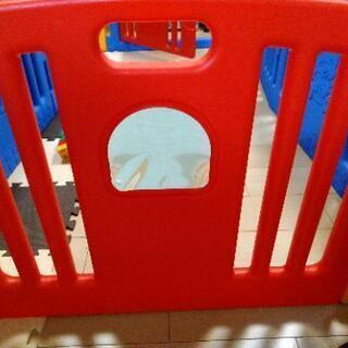 【受け渡し相談中】ベビーサークルの画像